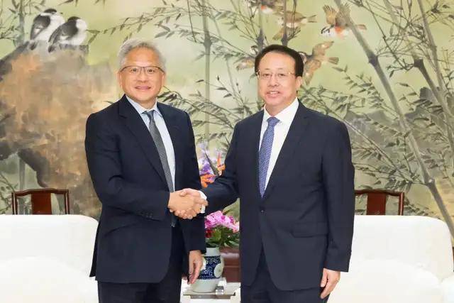 星光路、胜利街雨水管网改造工程加快推动